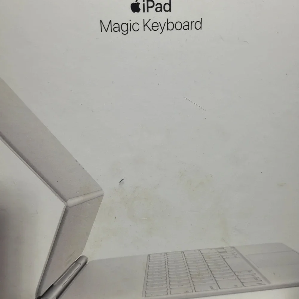 Empty boxes**Apple iPad Pro 12.9 inch Magic Keyboard Apple Watch Series 6 Bundle